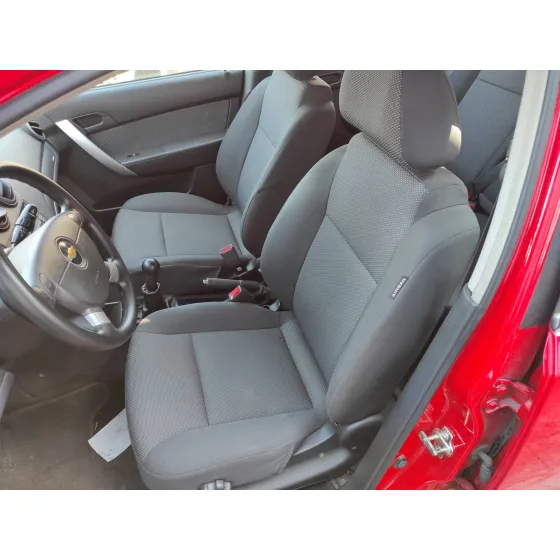 CHEVROLET AVEO '2010 1.2 CAT ROJO