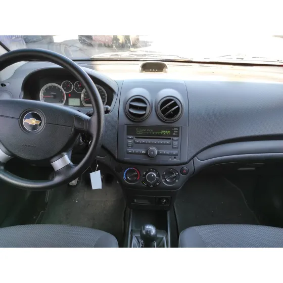 CHEVROLET AVEO '2010 1.2 CAT ROJO