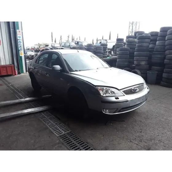 FORD MONDEO BERLINA (GE) '2004 AMBIENTE GRIS