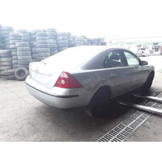 FORD MONDEO BERLINA (GE) '2004 AMBIENTE GRIS