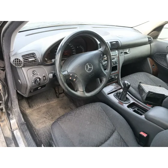 Mercedes-Benz CLASE C (W203) 2000