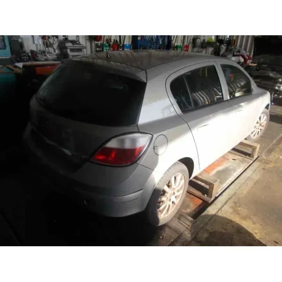 OPEL ASTRA H BERLINA '2005 1.7 16V CDTI GRIS