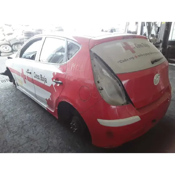 HYUNDAI I30 '2010 1.6 CRDI CAT BLANCO