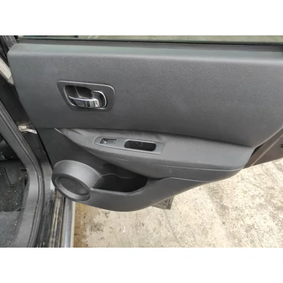 NISSAN QASHQAI (J10) '2008 2.0 16V CAT NEGRO