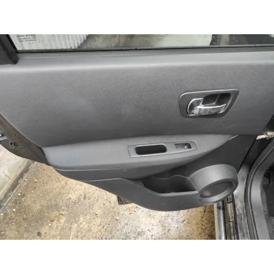 NISSAN QASHQAI (J10) '2008 2.0 16V CAT NEGRO