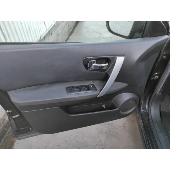 NISSAN QASHQAI (J10) '2008 2.0 16V CAT NEGRO