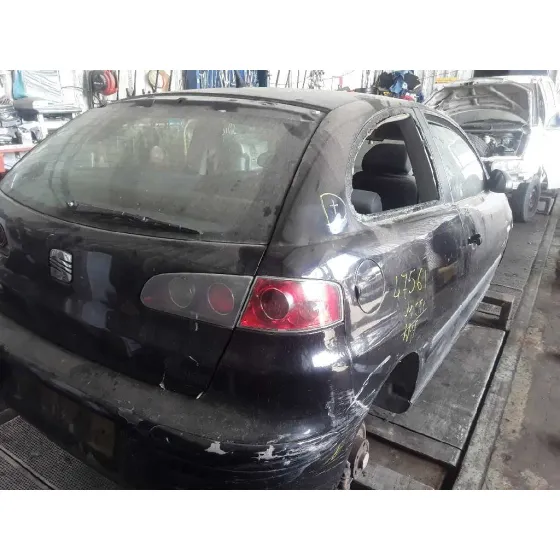 SEAT IBIZA (6L1) '2003 * NEGRO