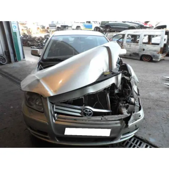 TOYOTA AVENSIS BERLINA (T25) '2003 2.0 16V CAT PLATA
