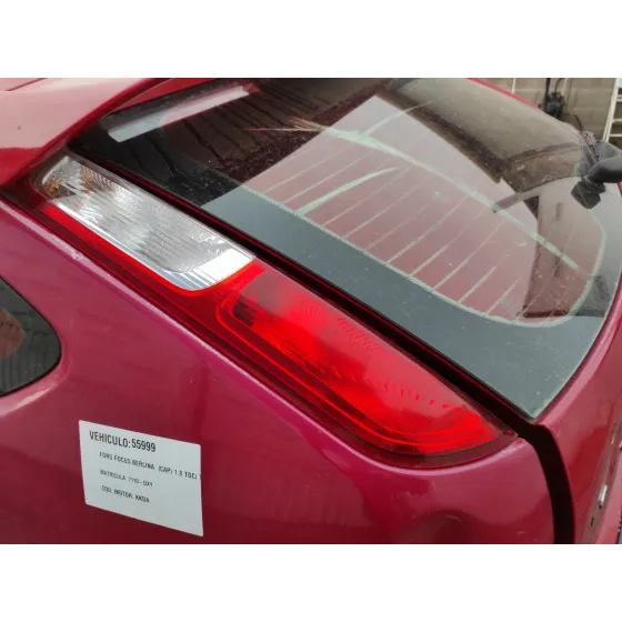 FORD FOCUS BERLINA (CAP) '2006 1.8 TDCI TURBODIESEL CAT ROJO