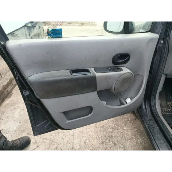 Renault MODUS / GRAND MODUS (F/JP0_) 2004