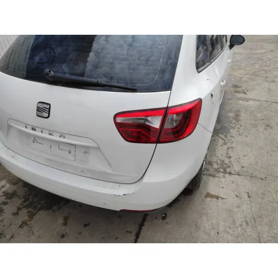 SEAT IBIZA ST (6J8) '2013 1.6 TDI BLANCO
