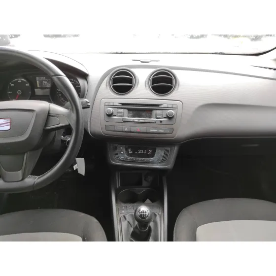 SEAT IBIZA ST (6J8) '2013 1.6 TDI BLANCO