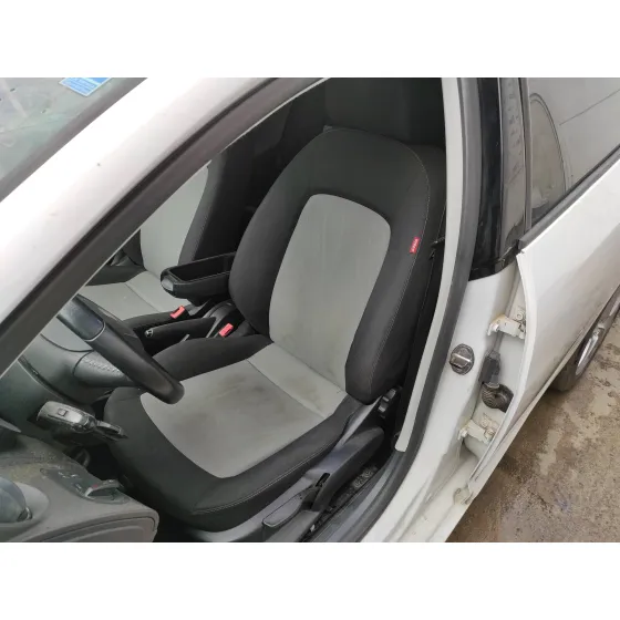 SEAT IBIZA ST (6J8) '2013 1.6 TDI BLANCO
