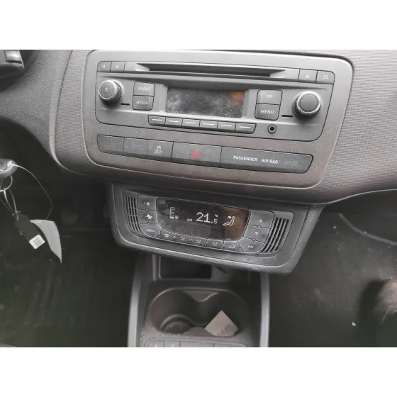 SEAT IBIZA ST (6J8) '2013 1.6 TDI BLANCO