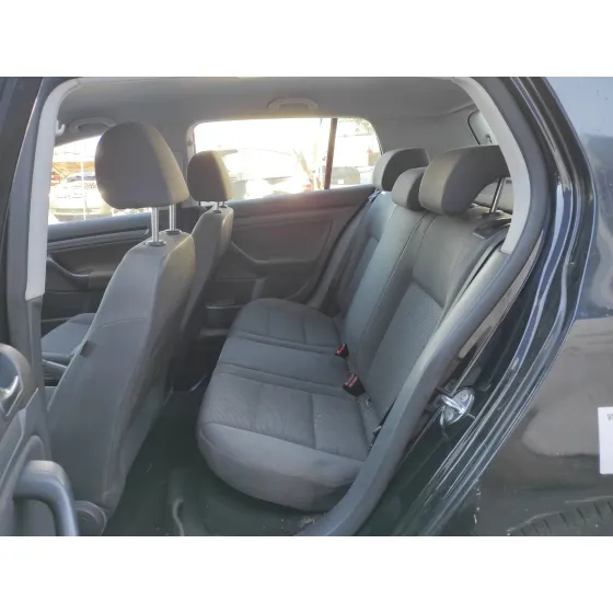 VOLKSWAGEN GOLF V BERLINA (1K1) '2008 NEGRO
