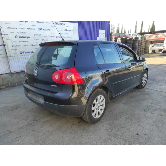 VOLKSWAGEN GOLF V BERLINA (1K1) '2008 NEGRO