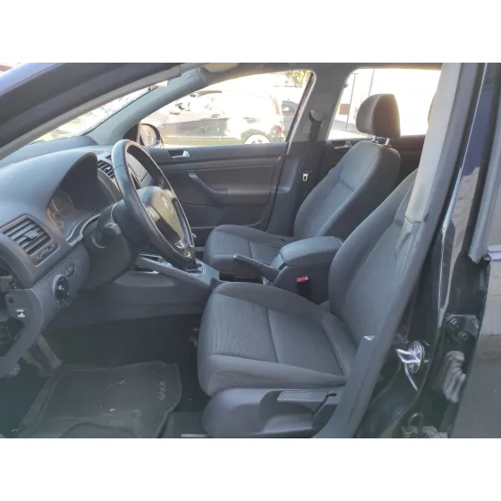 VOLKSWAGEN GOLF V BERLINA (1K1) '2008 NEGRO