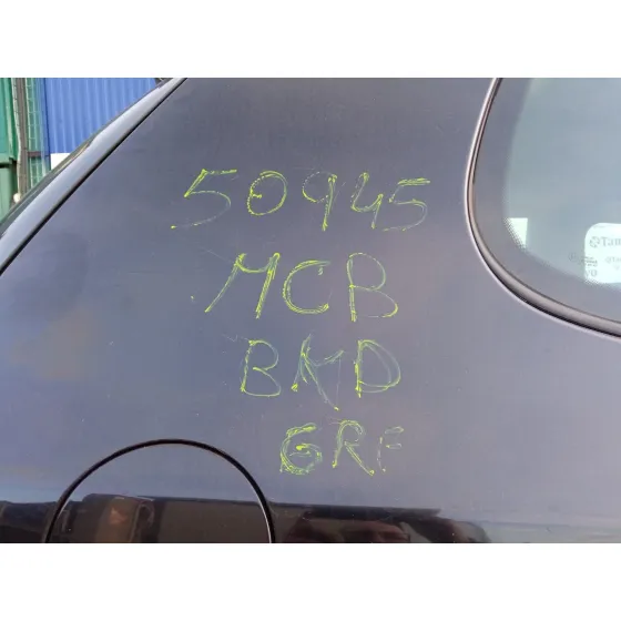 VOLKSWAGEN GOLF V BERLINA (1K1) '2004 2.0 TDI NEGRO