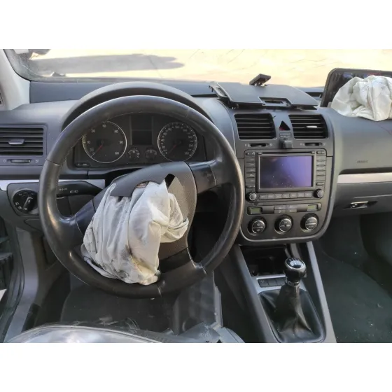VOLKSWAGEN GOLF V BERLINA (1K1) '2005 2.0 TDI NEGRO