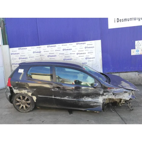 VOLKSWAGEN GOLF V BERLINA (1K1) '2005 2.0 TDI NEGRO