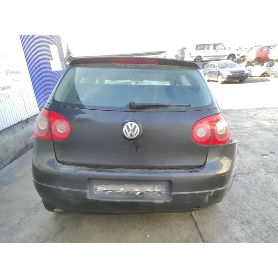 VOLKSWAGEN GOLF V BERLINA (1K1) '2005 2.0 TDI NEGRO