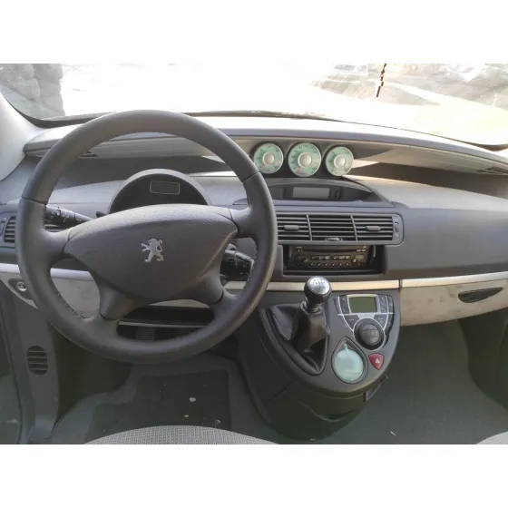 PEUGEOT 807 '2005 2.0 HDI FAP CAT NEGRO