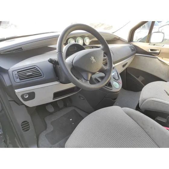 PEUGEOT 807 '2005 2.0 HDI FAP CAT NEGRO