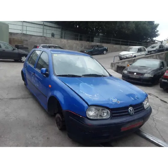 VOLKSWAGEN GOLF IV BERLINA (1J1) '1998 1.6 AZUL