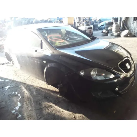 SEAT LEON (1P1) '2007 1.9 TDI NEGRO