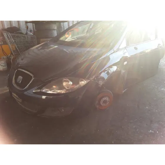 SEAT LEON (1P1) '2007 1.9 TDI NEGRO