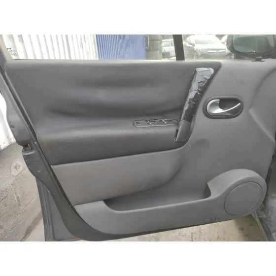 RENAULT SCENIC II '2005 GRAND SCENIC II NEGRO
