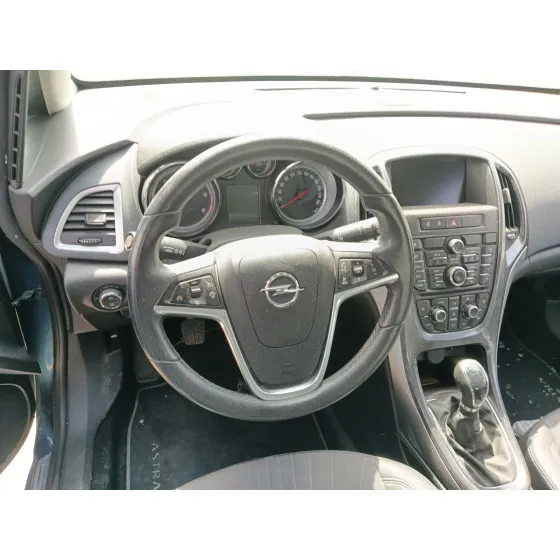 Opel ASTRA J (P10) 2009
