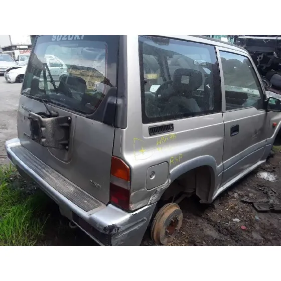 SUZUKI VITARA SE/SV (ET) '2003 2.0 TURBODIESEL CAT PLATA