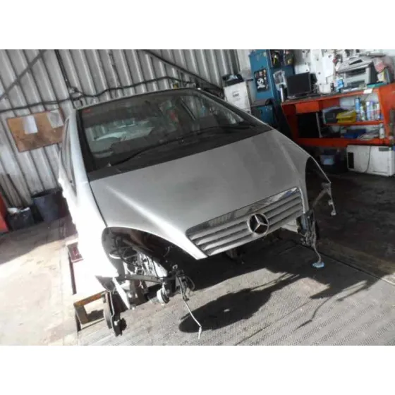 MERCEDES-BENZ BM SERIE 168 CLASE-A '2004 1.4 CAT PLATA