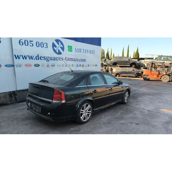 Opel VECTRA C GTS (Z02) 2004