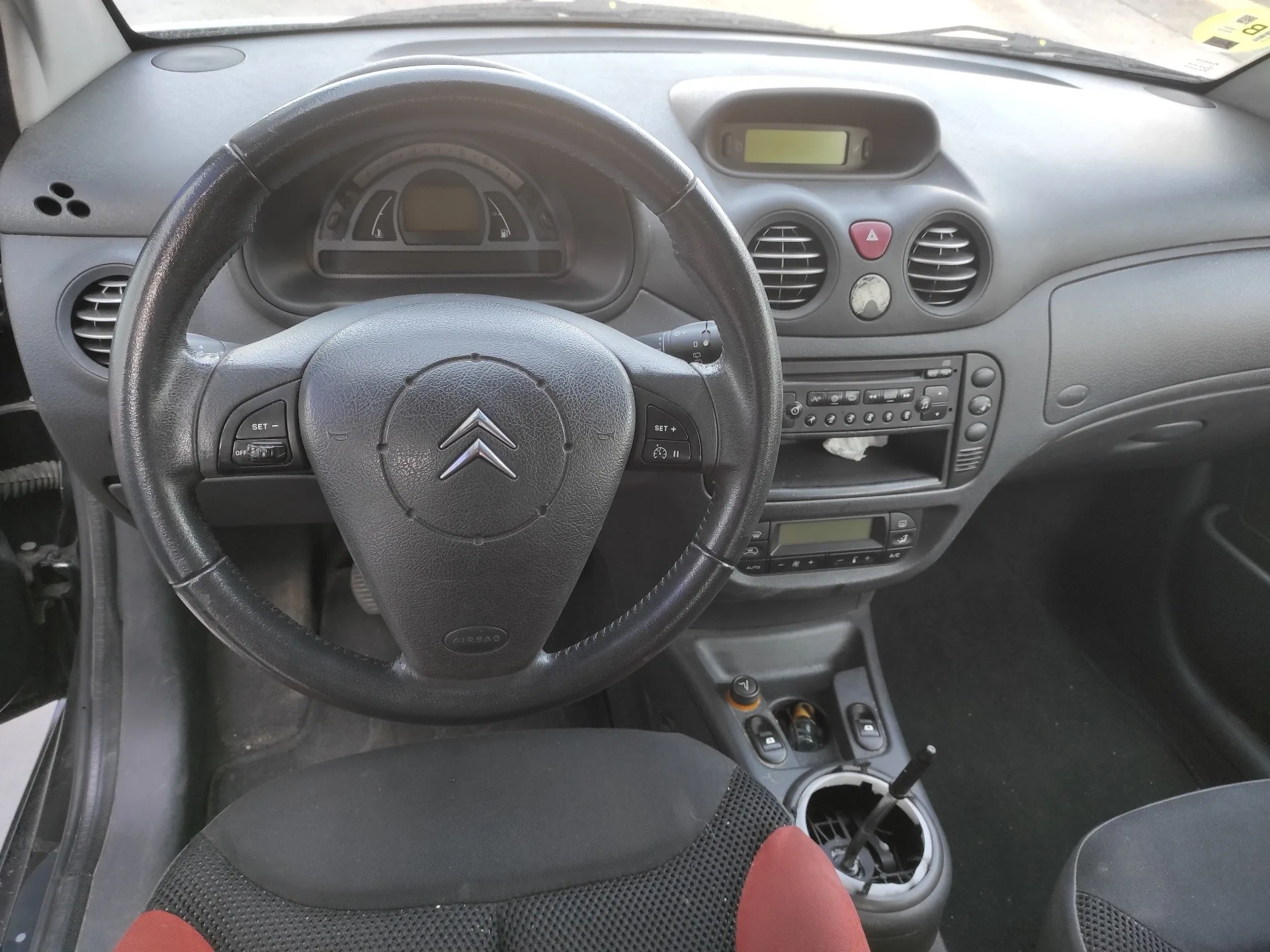 CITROEN C2 '2005 1.4 NEGRO