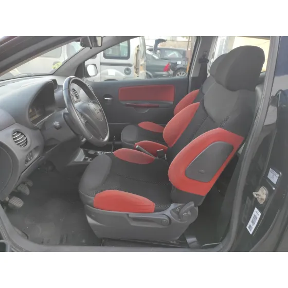 CITROEN C2 '2005 1.4 NEGRO