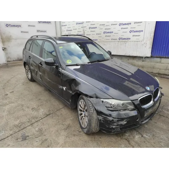 BMW SERIE 3 TOURING (E91) '2009 318D NEGRO