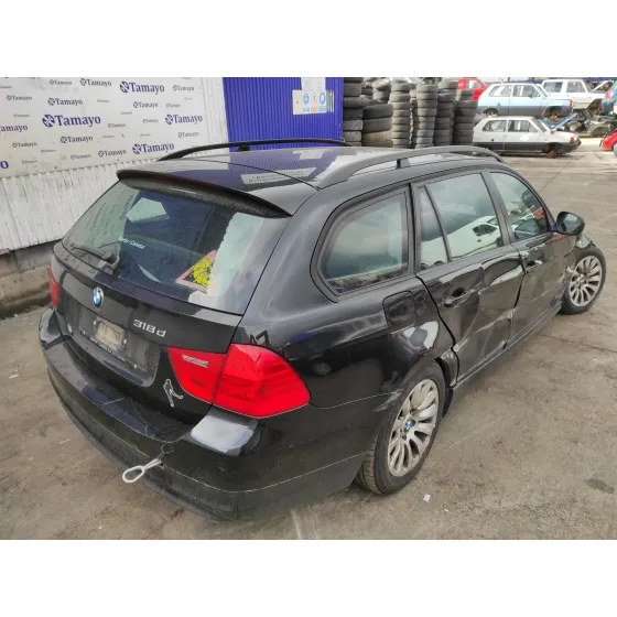BMW SERIE 3 TOURING (E91) '2009 318D NEGRO