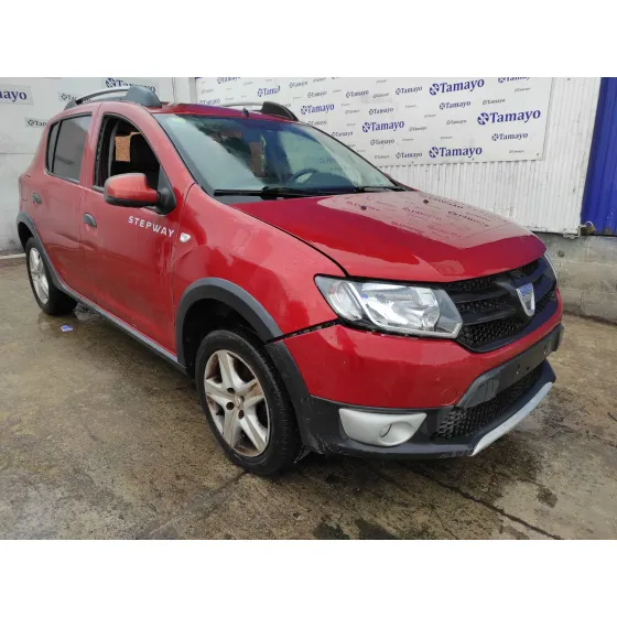 DACIA SANDERO '2014 0.9 TCE CAT ROJO