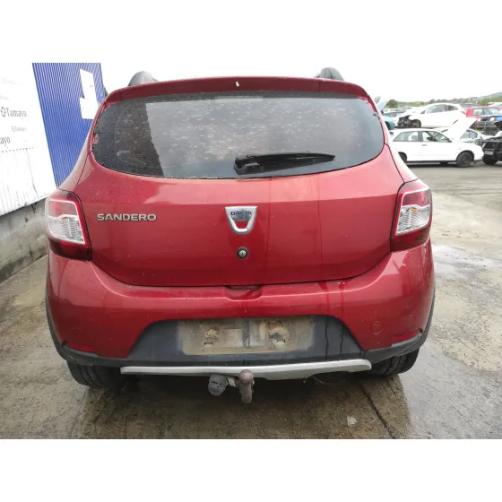 DACIA SANDERO '2014 0.9 TCE CAT ROJO