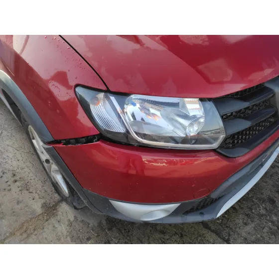 DACIA SANDERO '2014 0.9 TCE CAT ROJO