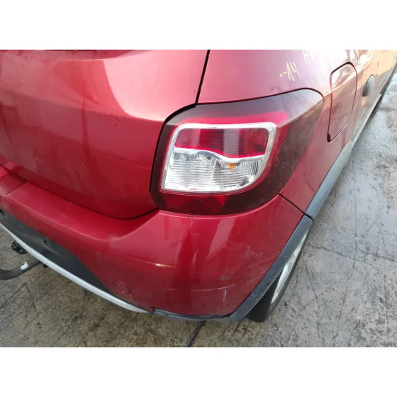 DACIA SANDERO '2014 0.9 TCE CAT ROJO