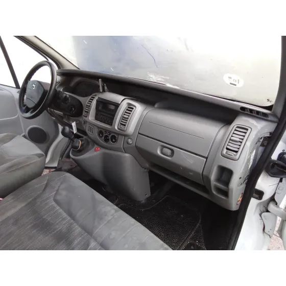 NISSAN PRIMASTAR (X83) '2008 2.5 DCI DIESEL CAT BLANCO