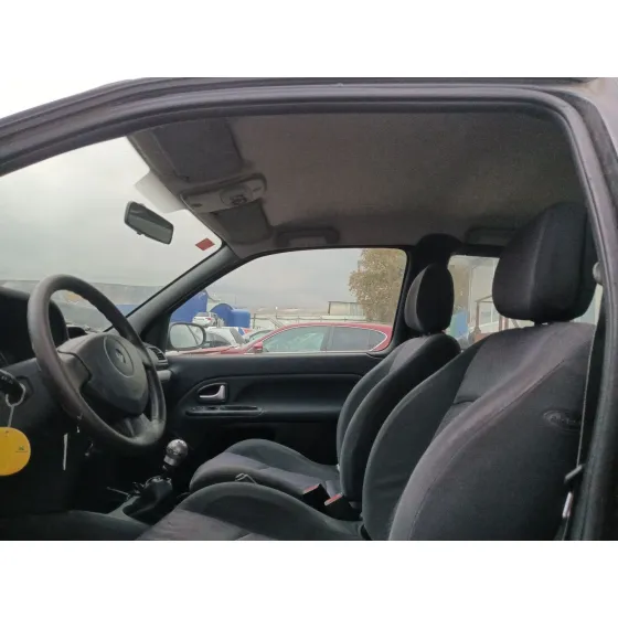 Renault CLIO II (BB_, CB_) 2001