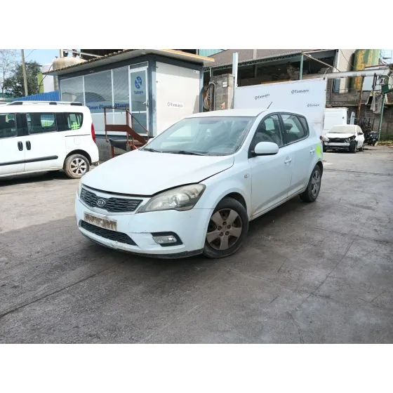 Kia CEE'D HATCHBACK (ED) 2006