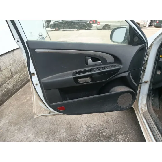 Kia CEE'D HATCHBACK (ED) 2006