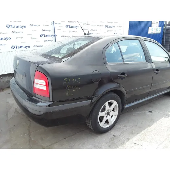 SKODA OCTAVIA BERLINA (1U2) '2001 1.9 TDI NEGRO