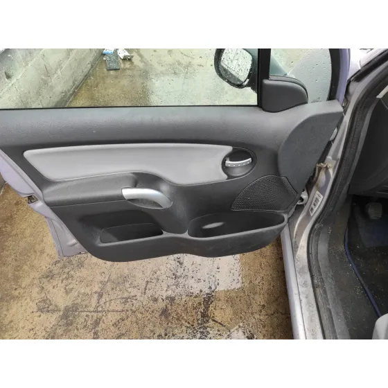 CITROEN C3 '2004 1.4 HDI PLATA