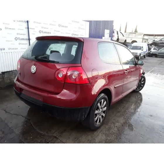 VOLKSWAGEN GOLF V BERLINA (1K1) '2005 1.6 16V FSI GRANATE